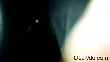 Indian girl sucking dick