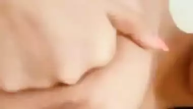 Beautiful Sexy Indian Girl Leaked Videos Part 1